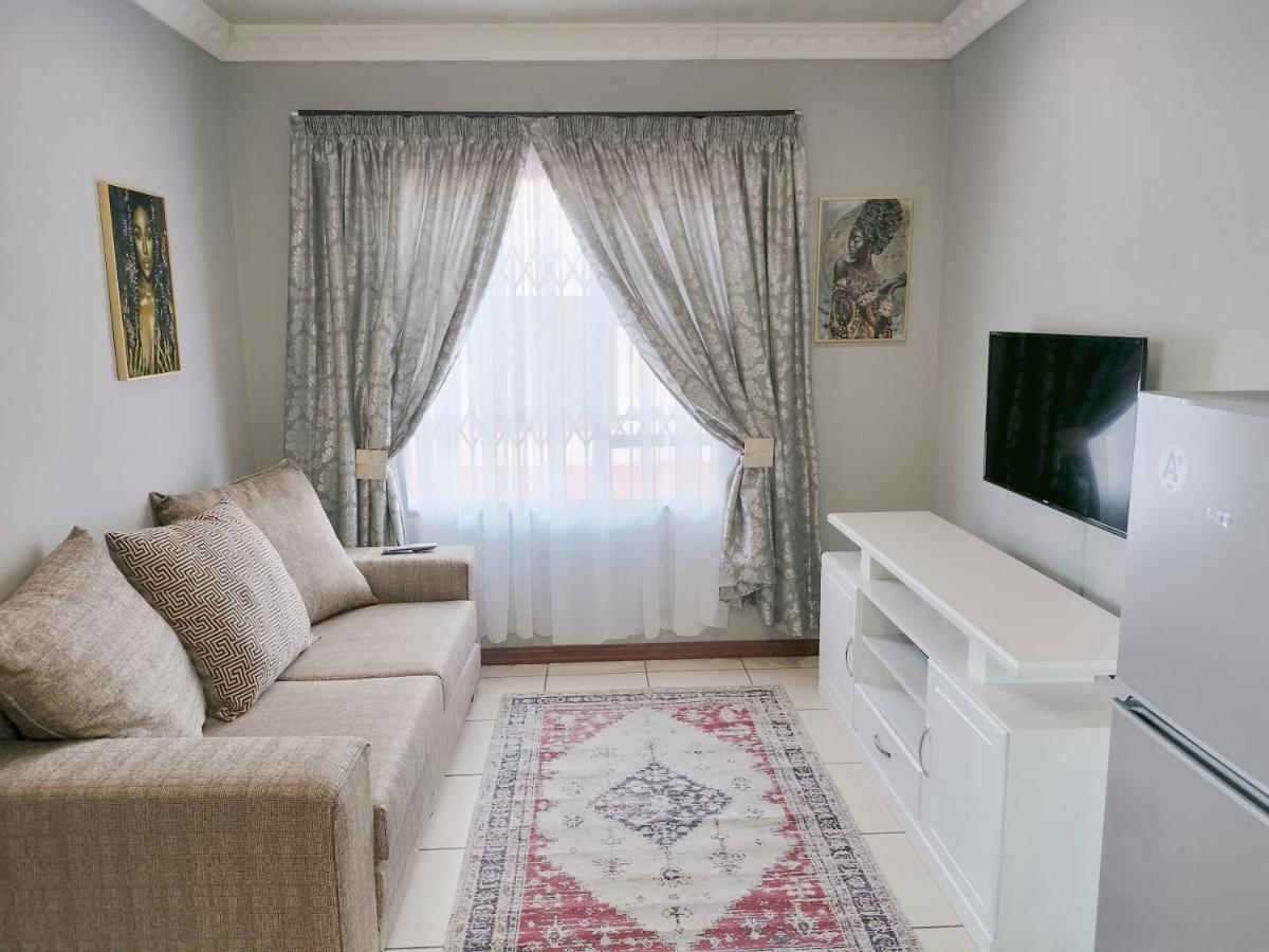 Sunrise Guesthouse Претория Экстерьер фото